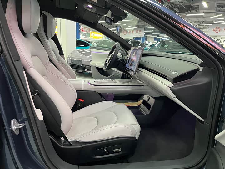 Фото 11 - Xiaomi SU7