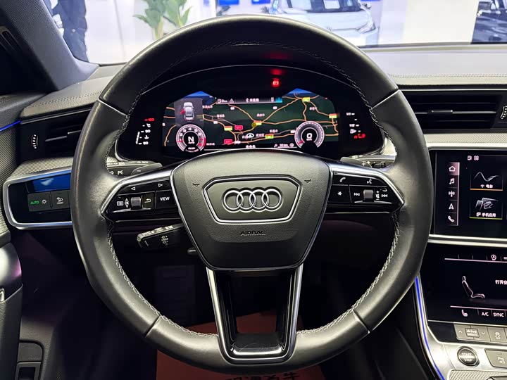 Фото 7 - Audi A6L