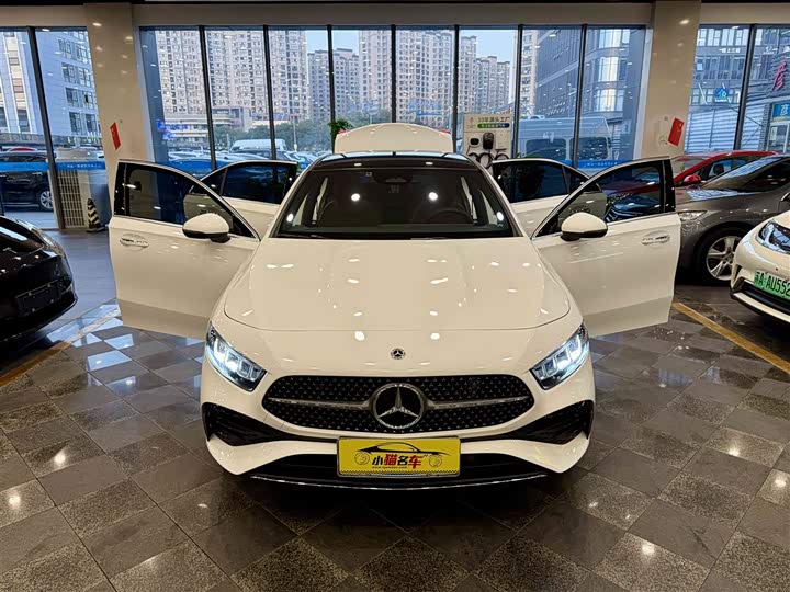 Фото 12 - Mercedes-Benz A-Class