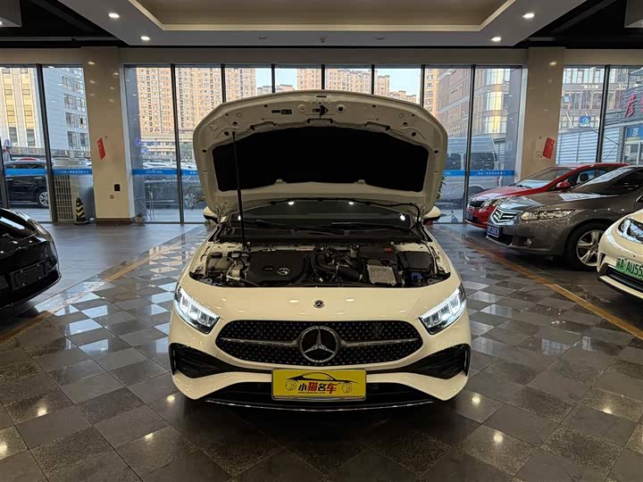 Фото 29 - Mercedes-Benz A-Class