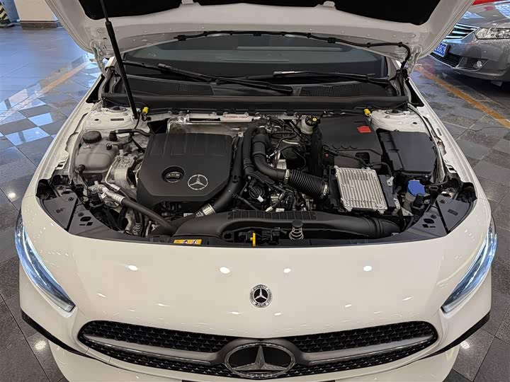 Фото 30 - Mercedes-Benz A-Class