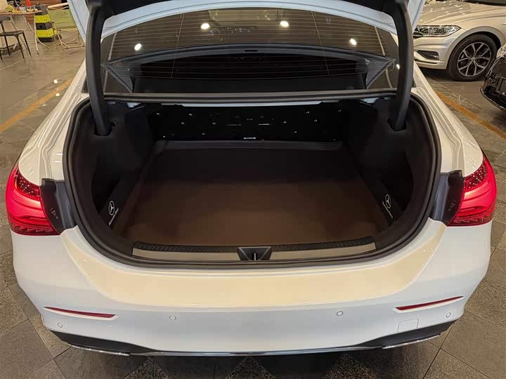 Фото 35 - Mercedes-Benz A-Class