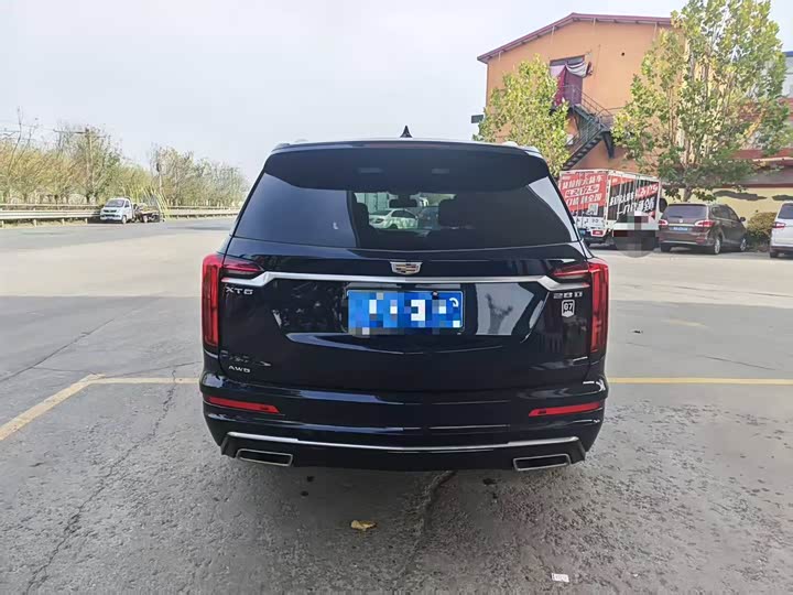 Фото 3 - Cadillac XT6