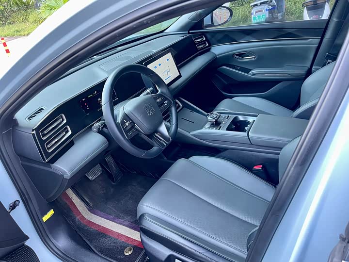 Фото 4 - BYD Qin L