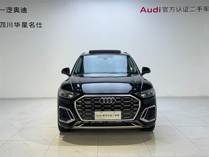 Фото 2 - Audi Q5L