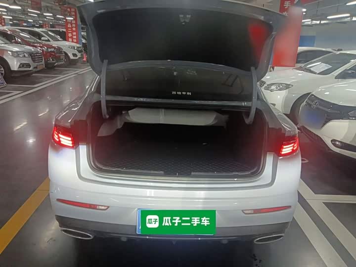 Фото 19 - Geely Preface