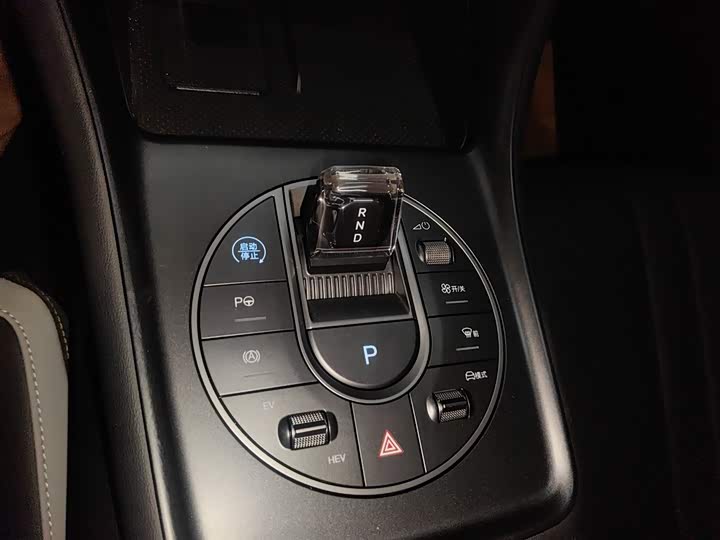 Фото 6 - BYD Sea Lion 05 DM-i Hybrid