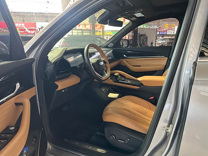 Фото 12 - Geely Monjaro Thor Hybrid