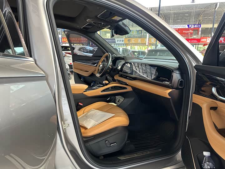 Фото 21 - Geely Monjaro Thor Hybrid