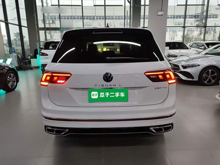 Фото 6 - Volkswagen Tiguan L Pro