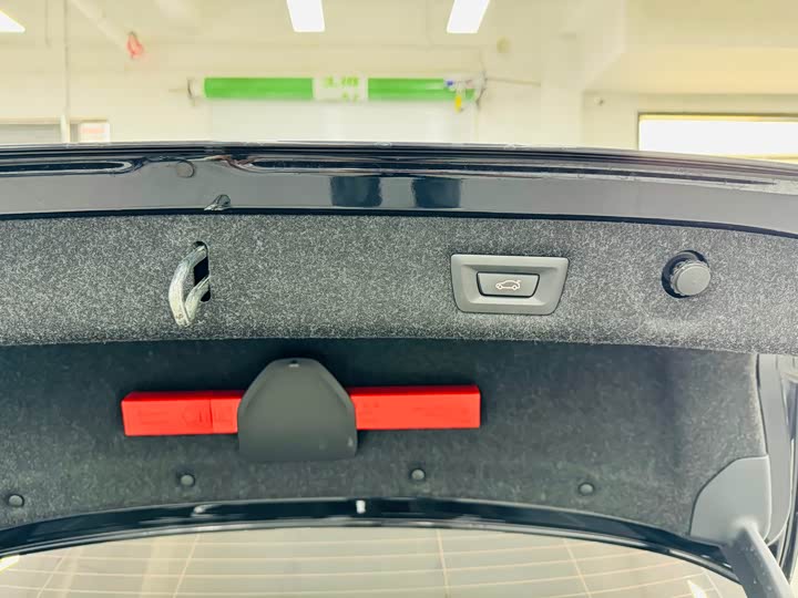 Фото 19 - BMW 5 Series