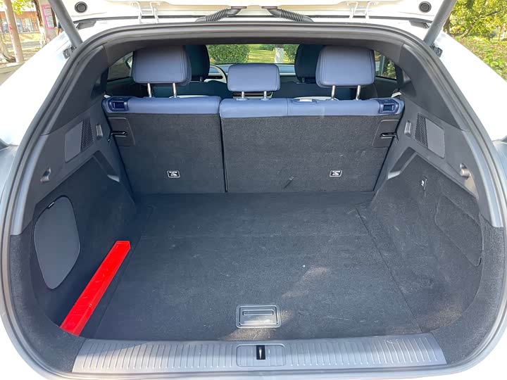 Фото 10 - XPeng G6