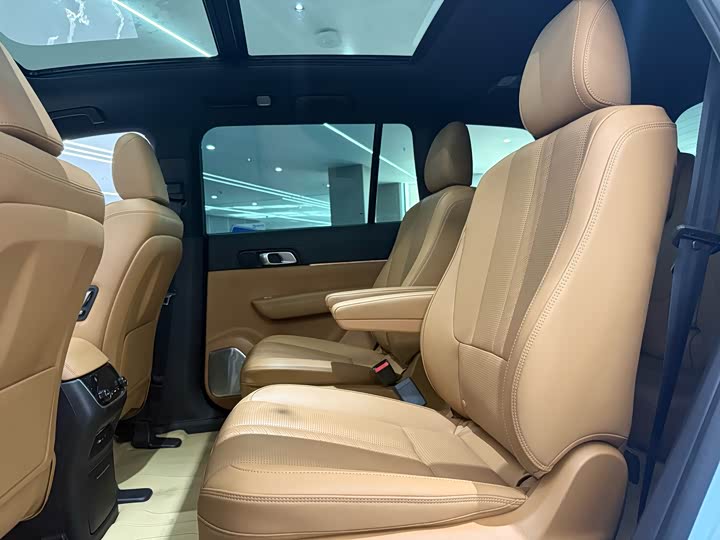 Фото 10 - LiXiang One