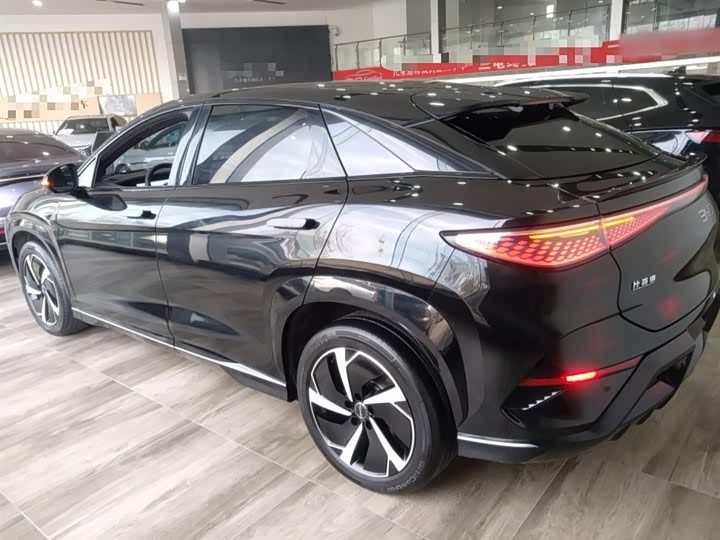 Фото 5 - BYD Sea Lion 07 EV