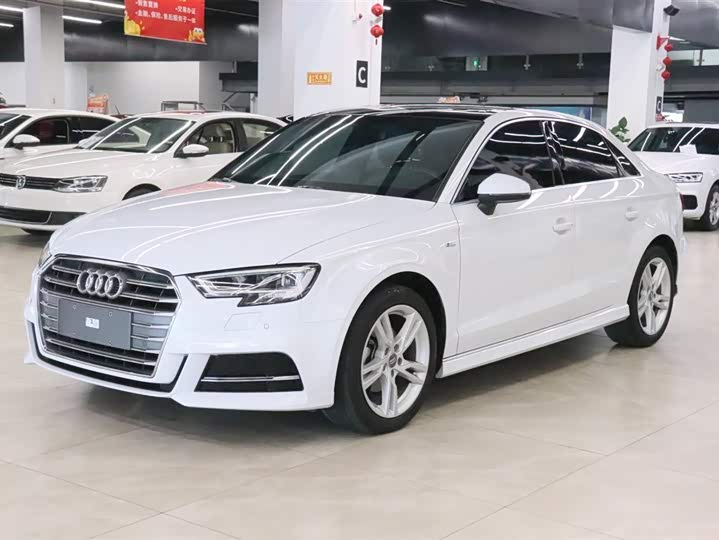 Фото 1 - Audi A3