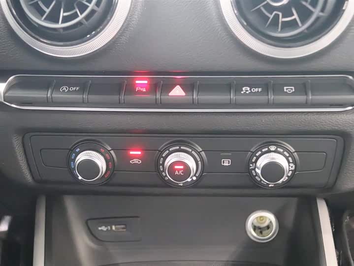 Фото 9 - Audi A3