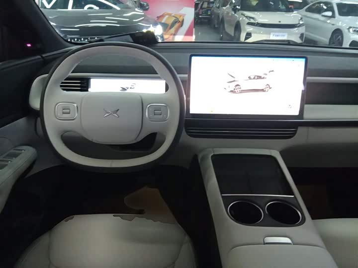 Фото 11 - XPeng G6