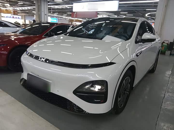 Фото 2 - XPeng G6