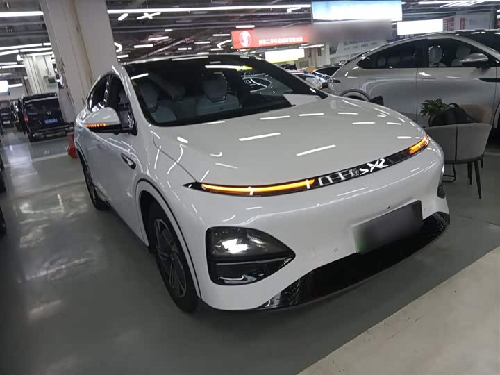 Фото 4 - XPeng G6