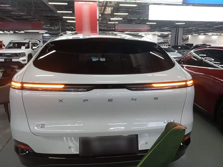 Фото 6 - XPeng G6