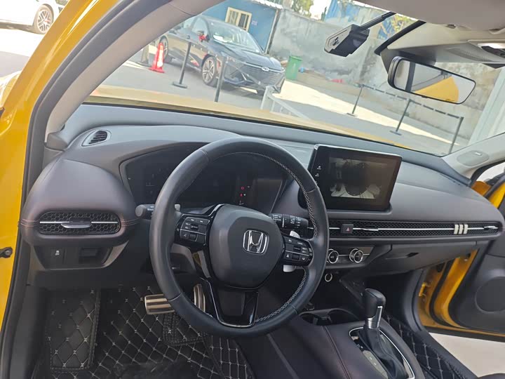 Фото 6 - Honda ZR-V