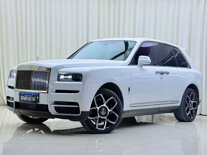 Фото 5 - Rolls-Royce Cullinan