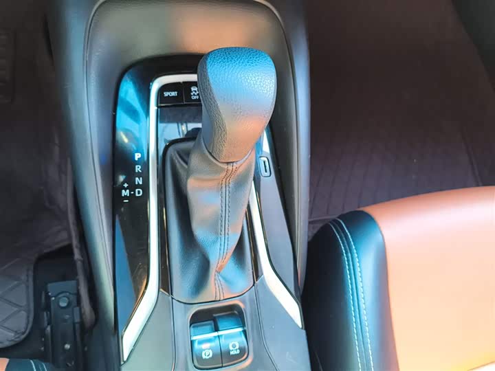 Фото 14 - Toyota Levin