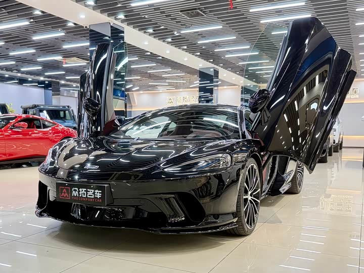 Фото 1 - McLaren GT