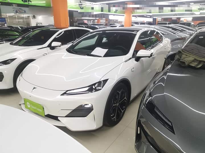 Фото 1 - Changan Deepal SL03