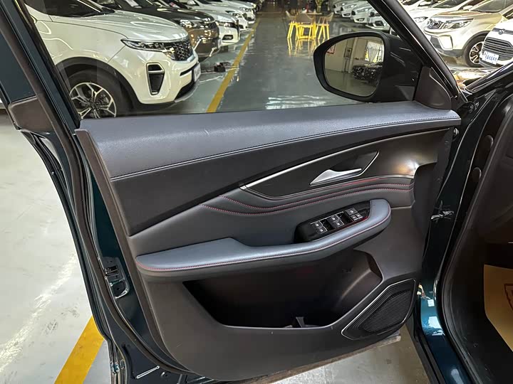 Фото 8 - Dongfeng Forthing T5 EVO