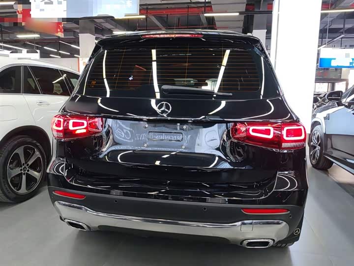 Фото 6 - Mercedes-Benz GLB-Class