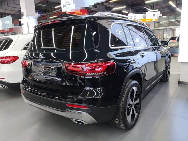 Фото 7 - Mercedes-Benz GLB-Class