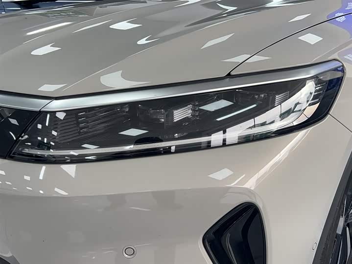 Фото 3 - BYD Sea Lion 05 DM-i Hybrid