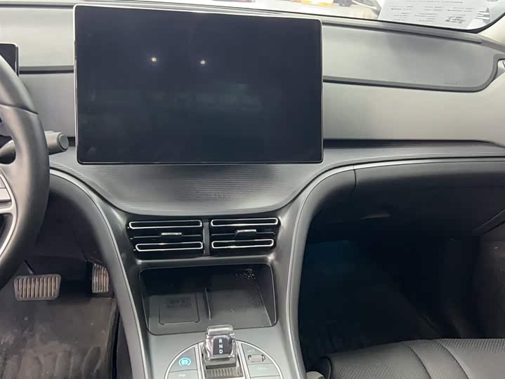 Фото 8 - BYD Sea Lion 05 DM-i Hybrid