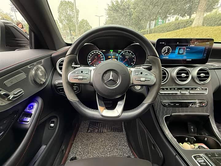 Фото 6 - Mercedes-Benz C-Class