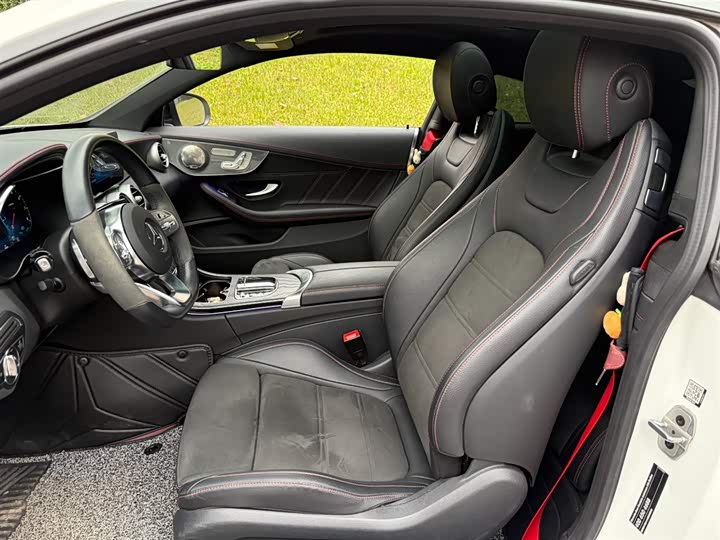 Фото 7 - Mercedes-Benz C-Class