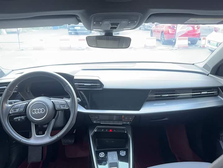 Фото 17 - Audi A3