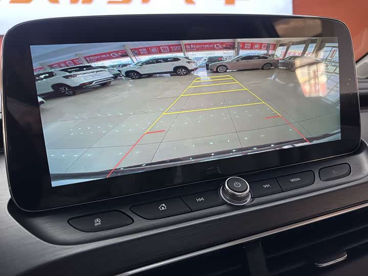 Фото 26 - Buick GL8 ES