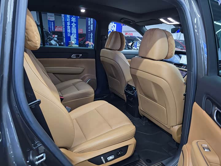 Фото 13 - LiXiang One