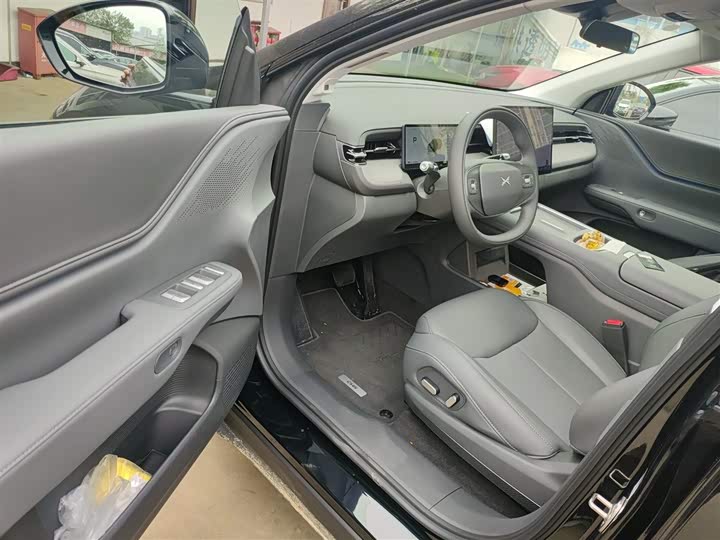 Фото 14 - XPeng G6