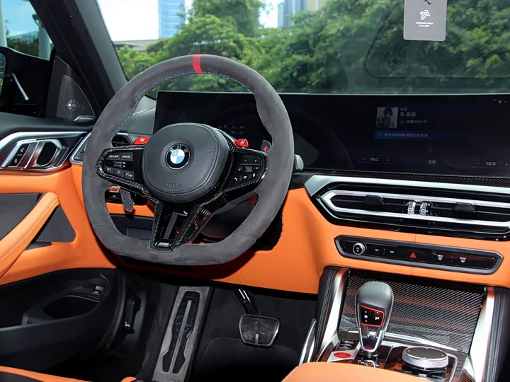 Фото 12 - BMW M4