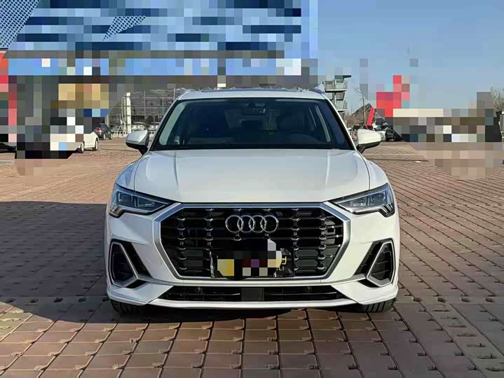 Фото 3 - Audi Q3