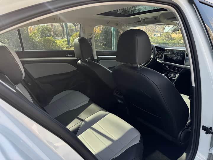 Фото 16 - Volkswagen Bora