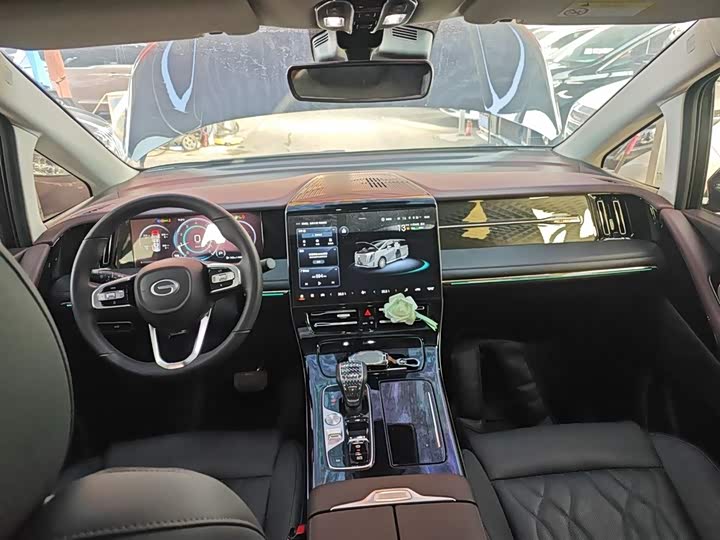 Фото 10 - GAC Trumpchi M8