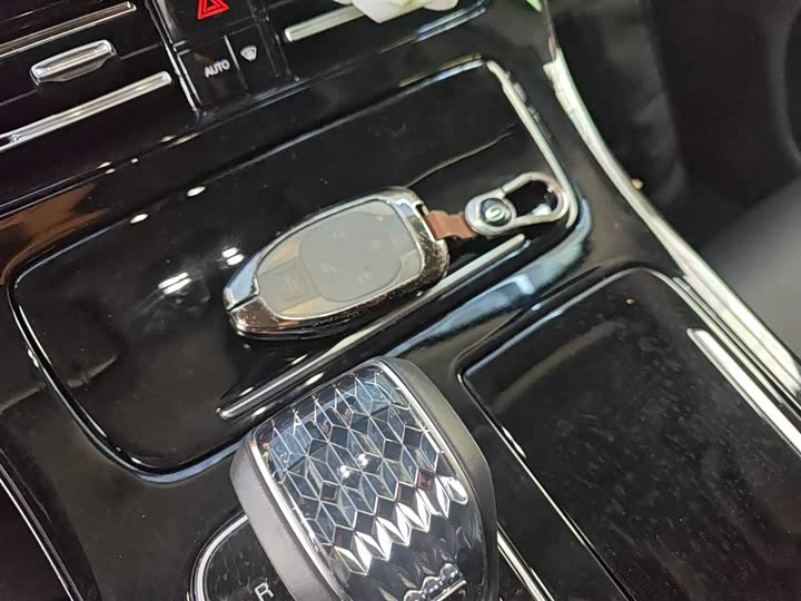 Фото 9 - GAC Trumpchi M8