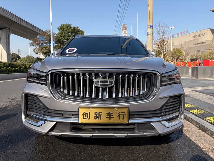 Фото 1 - Geely Monjaro