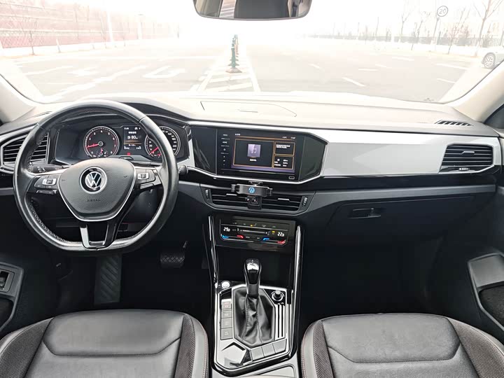 Фото 13 - Volkswagen Tayron