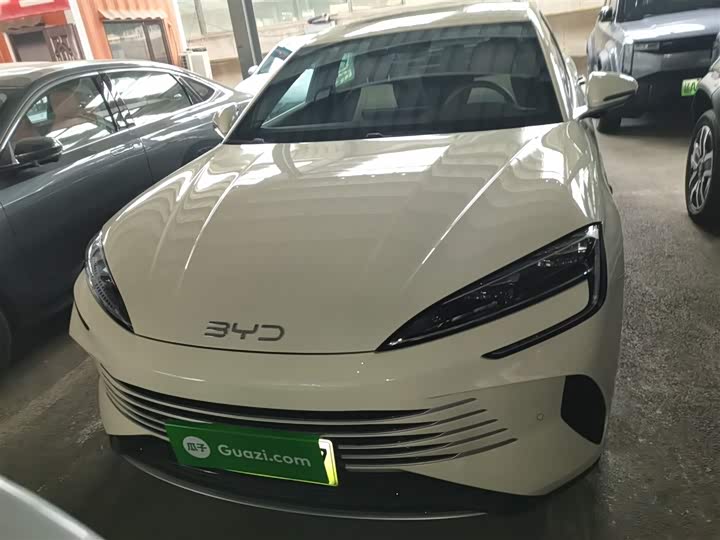 Фото 3 - BYD Seal 07 DM-i Hybrid