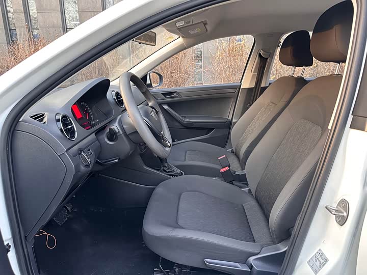 Фото 13 - Jetta VA3