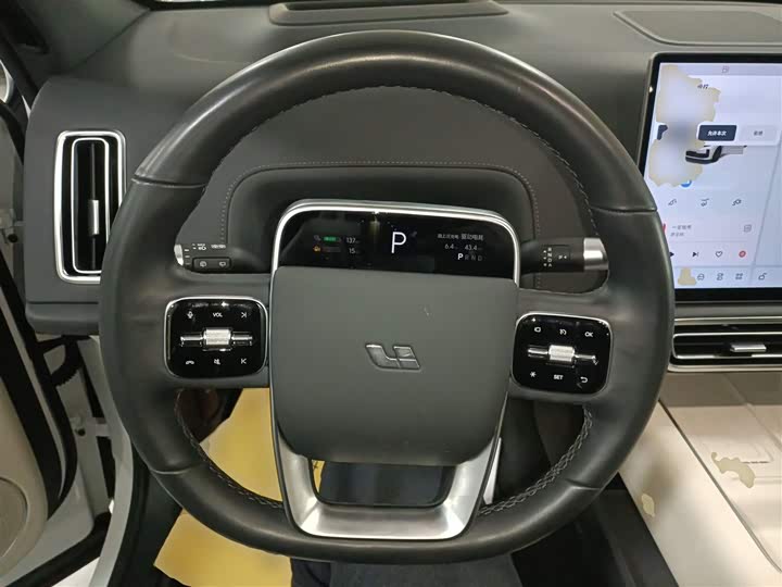 Фото 11 - LiXiang L7